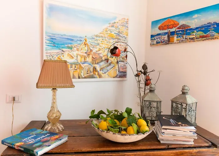 Estate4home - Casa Peppenella Апартаменты *